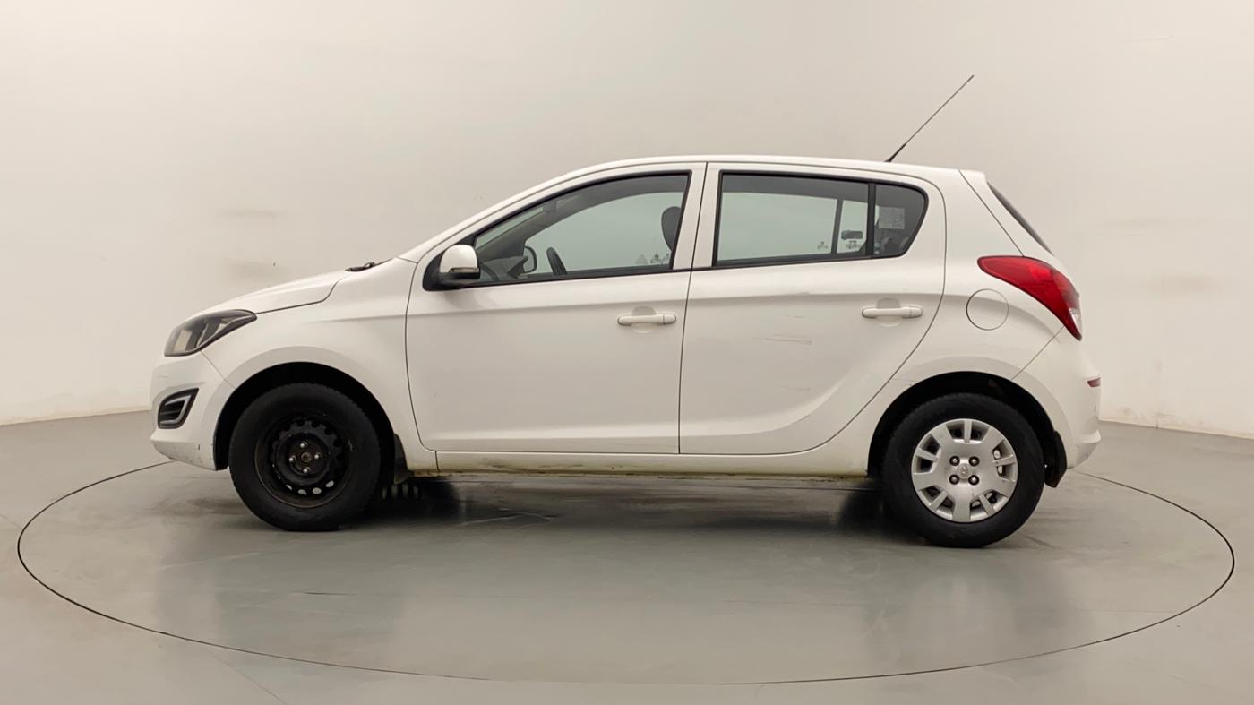 2013 Hyundai i20 MAGNA (O) 1.2, Petrol, Manual, 90,419 km, Left Side