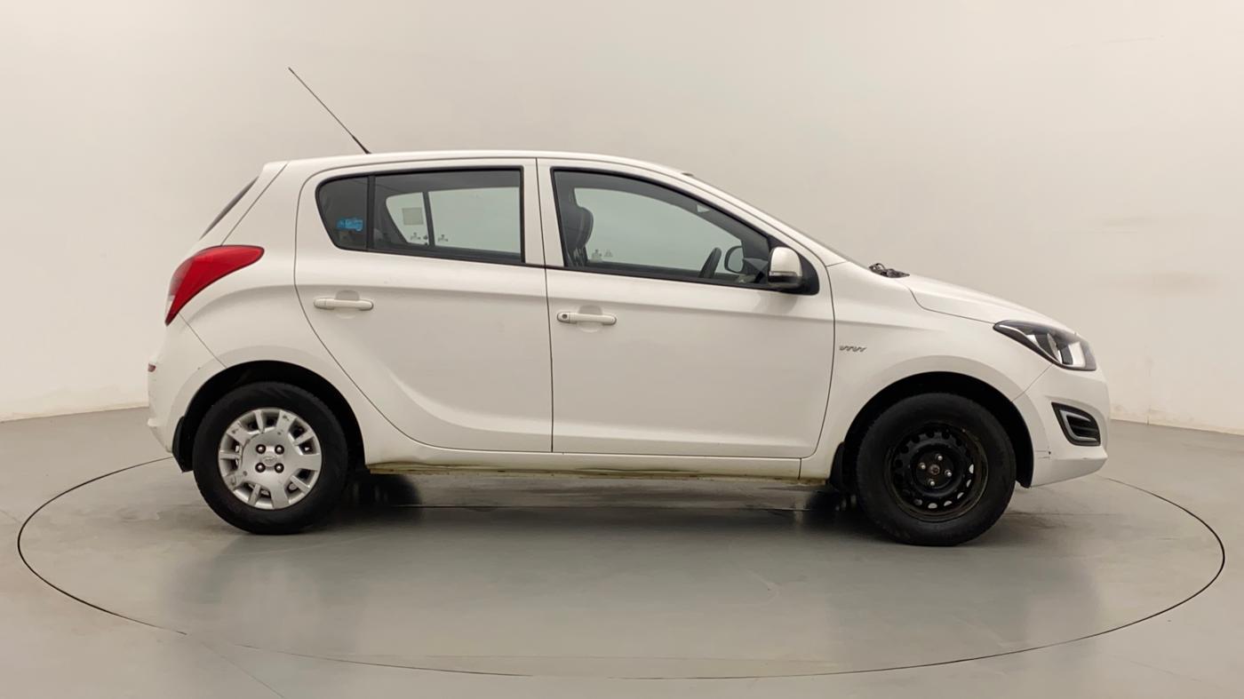 2013 Hyundai i20 MAGNA (O) 1.2, Petrol, Manual, 90,419 km, Right Side View