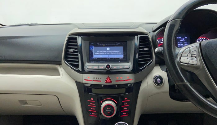 2021 Mahindra XUV300 1.2 W8 OPT, Petrol, Manual, 35,130 km, Air Conditioner