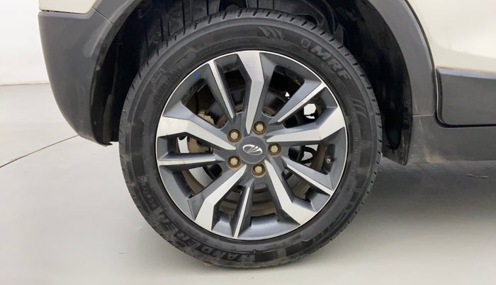 2021 Mahindra XUV300 1.2 W8 OPT, Petrol, Manual, 35,130 km, Right Rear Wheel