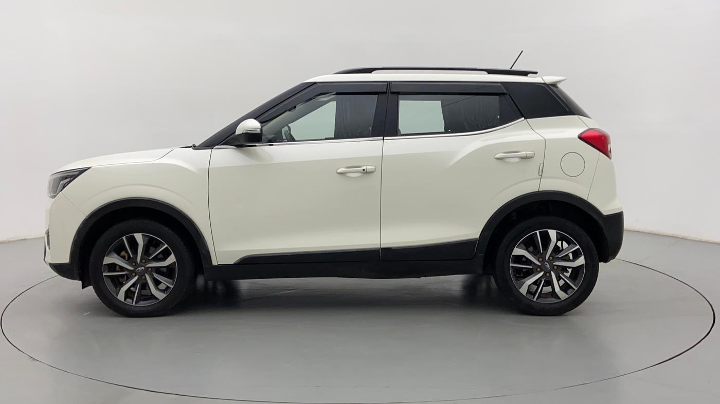 2021 Mahindra XUV300 1.2 W8 OPT, Petrol, Manual, 35,130 km, Left Side