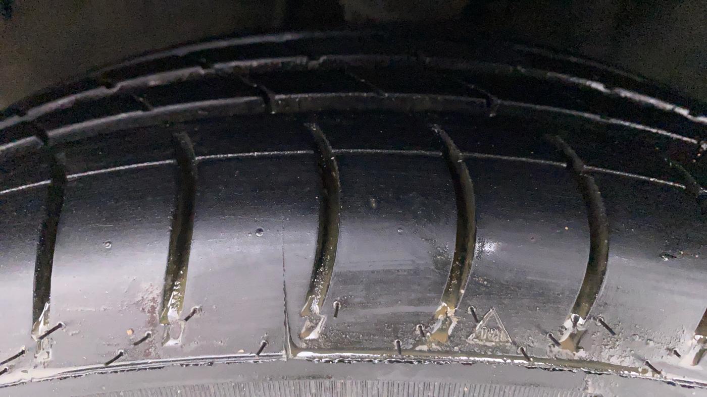 2009 Hyundai i10 SPORTZ 1.2, Petrol, Manual, 95,299 km, Left Front Tyre Tread
