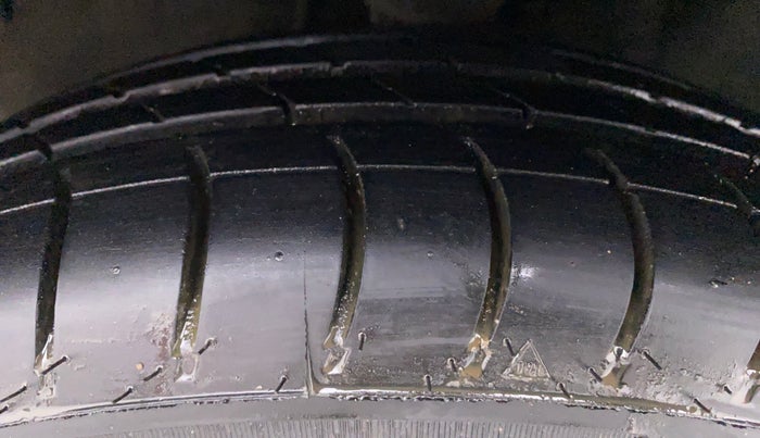 2009 Hyundai i10 SPORTZ 1.2, Petrol, Manual, 95,299 km, Left Front Tyre Tread