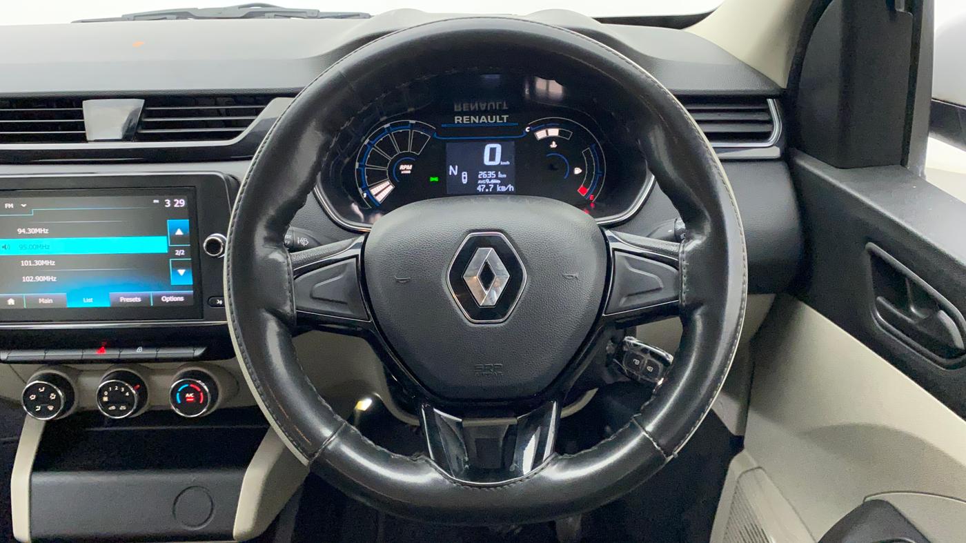 2021 Renault TRIBER RXT AMT, Petrol, Automatic, 26,463 km, Steering Wheel Close Up