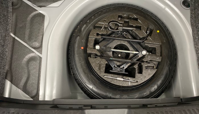 2021 Volkswagen Polo COMFORTLINE 1.0 TSI AT, Petrol, Automatic, 9,191 km, Spare Tyre