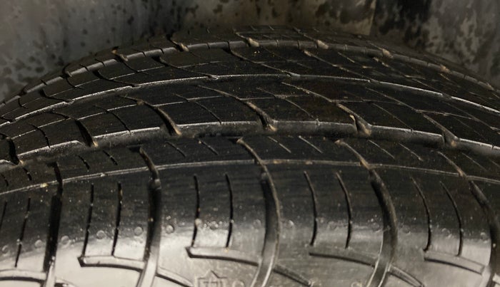 2021 Volkswagen Polo COMFORTLINE 1.0 TSI AT, Petrol, Automatic, 9,191 km, Left Rear Tyre Tread