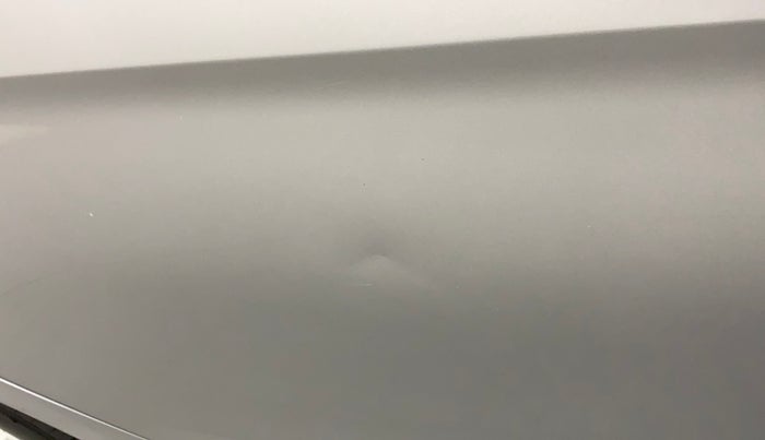 2016 Maruti Ciaz ZXI, Petrol, Manual, 85,280 km, Right rear door - Slightly dented
