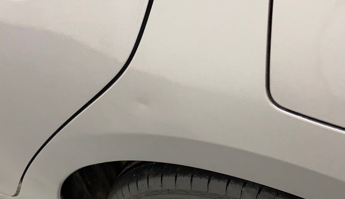 2016 Maruti Ciaz ZXI, Petrol, Manual, 85,280 km, Left quarter panel - Slightly dented