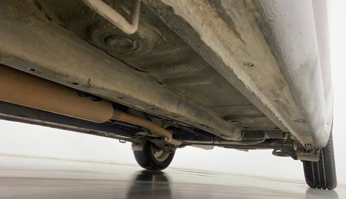 2016 Maruti Ciaz ZXI, Petrol, Manual, 85,280 km, Right Side Underbody
