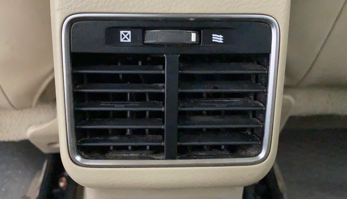 2016 Maruti Ciaz ZXI, Petrol, Manual, 85,280 km, Rear AC Vents