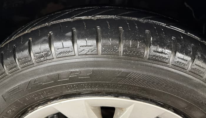 2016 Hyundai Grand i10 MAGNA 1.2 KAPPA VTVT, Petrol, Manual, 91,483 km, Right Front Tyre Tread
