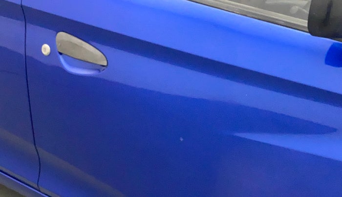2012 Hyundai Eon D-LITE+, Petrol, Manual, 53,675 km, Driver-side door - Paint has faded