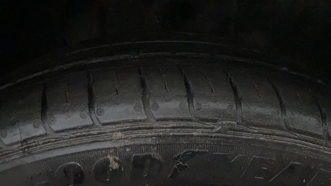 2018 Tata TIGOR XZA PETROL, Petrol, Automatic, 64,507 km, Right Front Tyre Tread