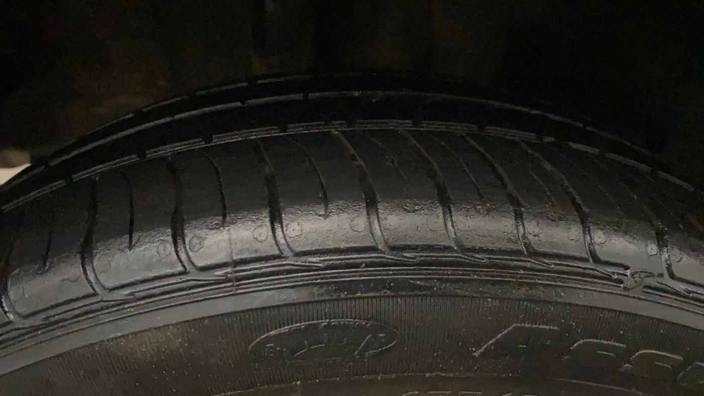 2018 Tata TIGOR XZA PETROL, Petrol, Automatic, 64,507 km, Right Rear Tyre Tread