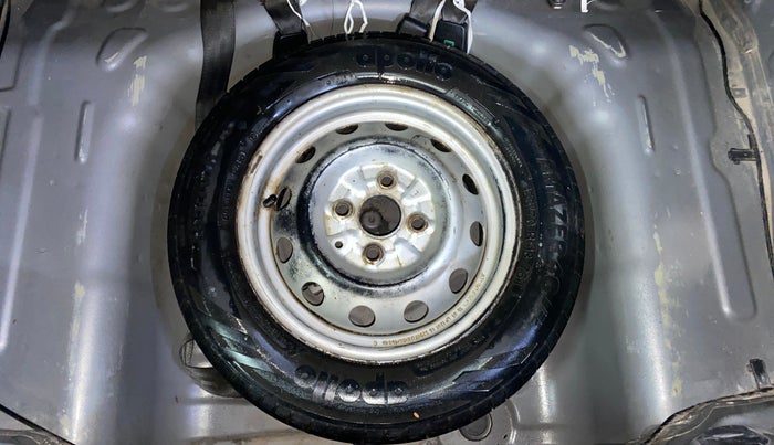 2016 Hyundai Eon D-LITE+, Petrol, Manual, 33,390 km, Spare Tyre