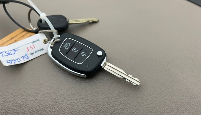 2015 Hyundai Elite i20 MAGNA 1.2, Petrol, Manual, 49,578 km, Key Close Up