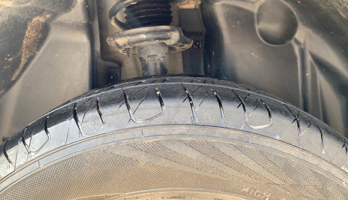 2019 Jeep Compass SPORT PLUS 2.0 DIESEL, Diesel, Manual, 53,600 km, Right Rear Tyre Tread