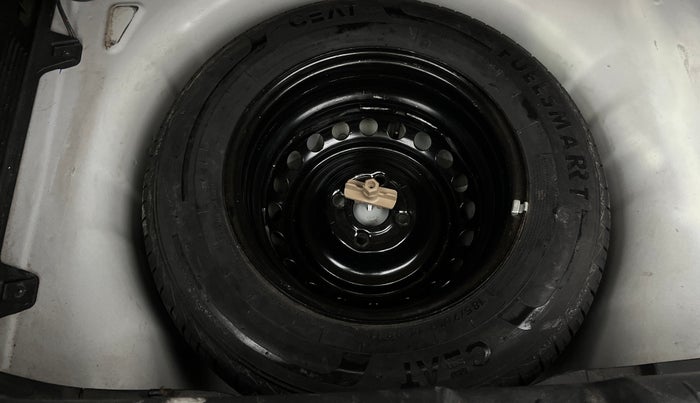 2020 Hyundai NEW I20 MAGNA 1.2 MT, Petrol, Manual, 49,881 km, Spare Tyre