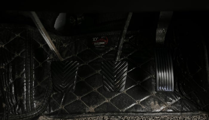 2020 Hyundai NEW I20 MAGNA 1.2 MT, Petrol, Manual, 49,881 km, Pedals