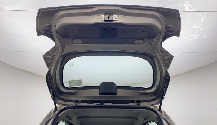 2018 Renault Kwid RXT 1.0 AMT (O), Petrol, Automatic, 43,879 km, Boot Door Open