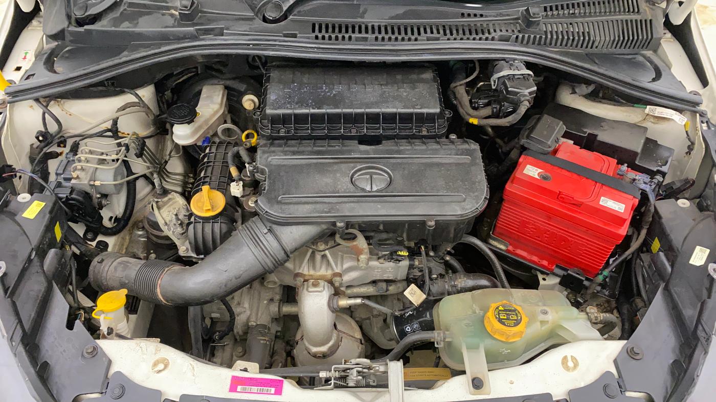 2021 Tata Tiago XZ PLUS PETROL, Petrol, Manual, 1,00,805 km, Engine View