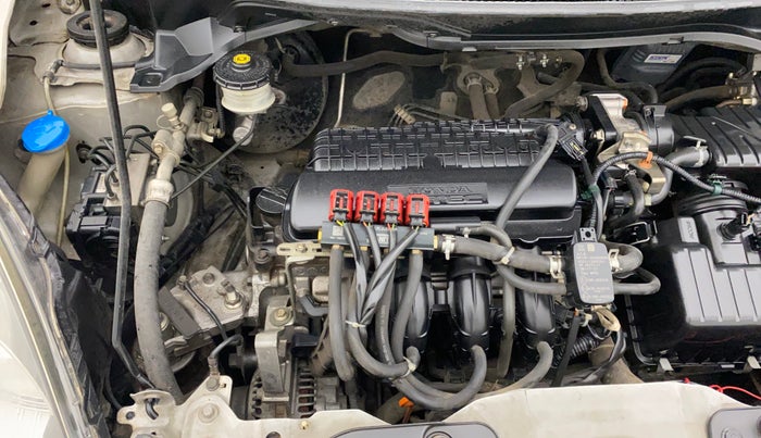 2015 Honda Brio VX AT, CNG, Automatic, 75,747 km, Engine View - Right