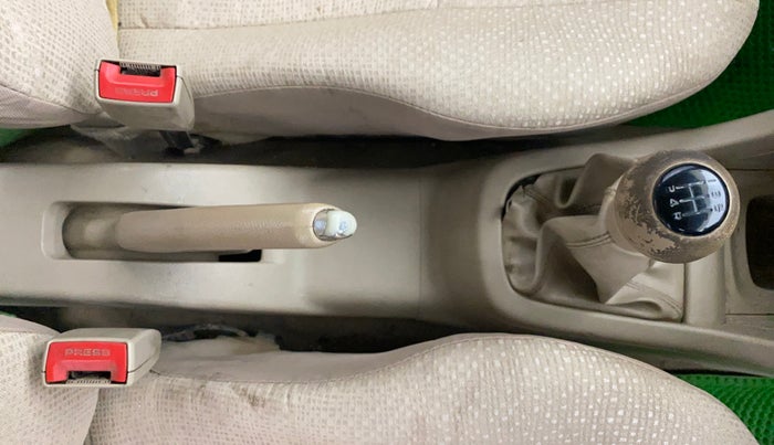 2014 Maruti Swift Dzire VDI, Diesel, Manual, 1,20,186 km, Gear Lever