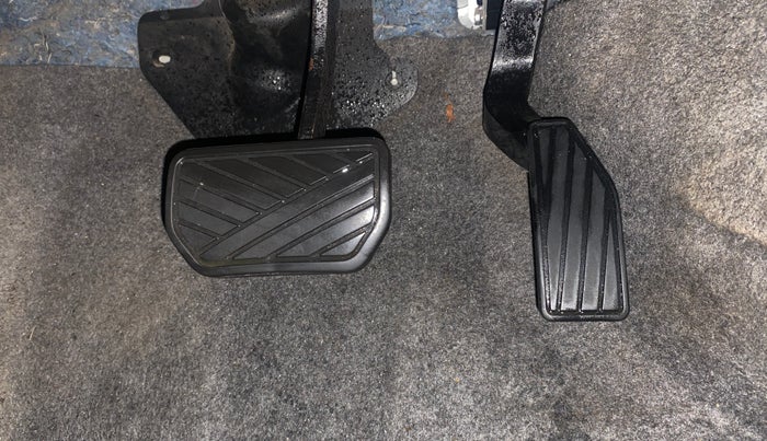 2014 Maruti Celerio VXI AMT, Petrol, Automatic, 50,455 km, Pedals