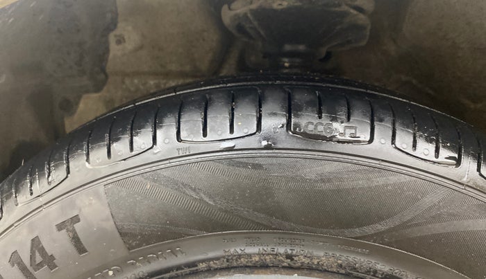 2014 Maruti Celerio VXI AMT, Petrol, Automatic, 50,455 km, Left Front Tyre Tread