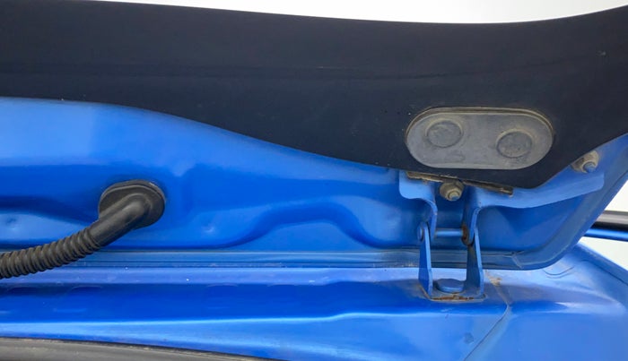 2013 Honda Brio S MT, CNG, Manual, 25,280 km, Dicky (Boot door) - Slightly rusted