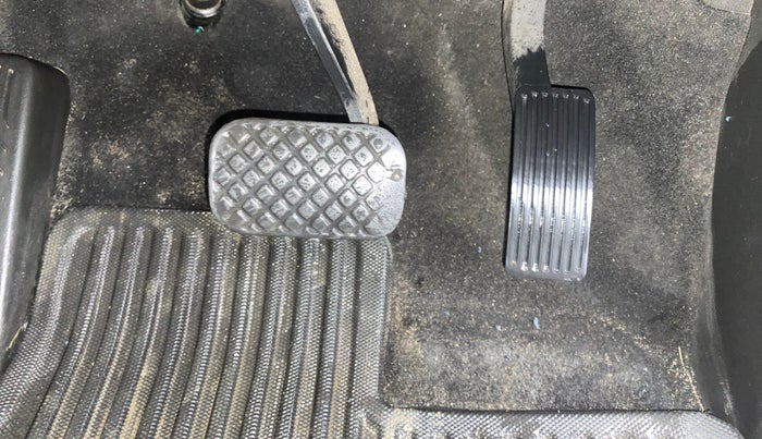 2023 MG HECTOR SMART EX 1.5 PETROL TURBO CVT PETROL, Petrol, Automatic, 25,752 km, Pedals