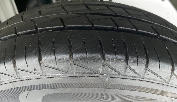 2021 Maruti Alto VXI PLUS, Petrol, Manual, 7,700 km, Left Rear Tyre Tread