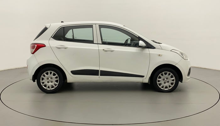 2013 Hyundai Grand i10 MAGNA 1.2 KAPPA VTVT, Petrol, Manual, 71,279 km, Right Side View