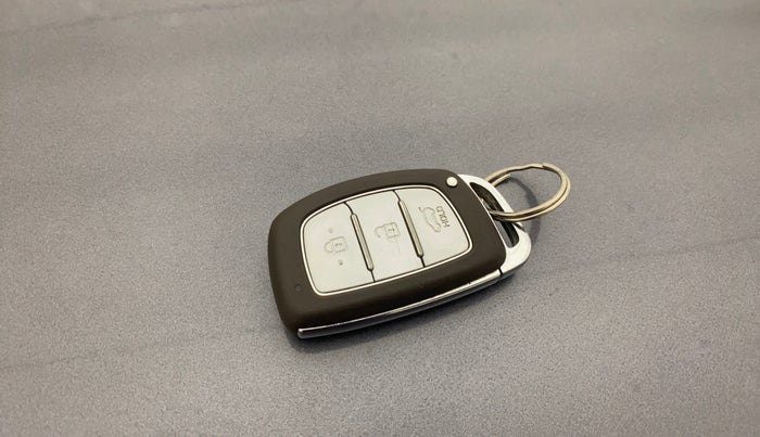 2015 Hyundai Elite i20 ASTA 1.2, Petrol, Manual, 60,175 km, Key Close Up