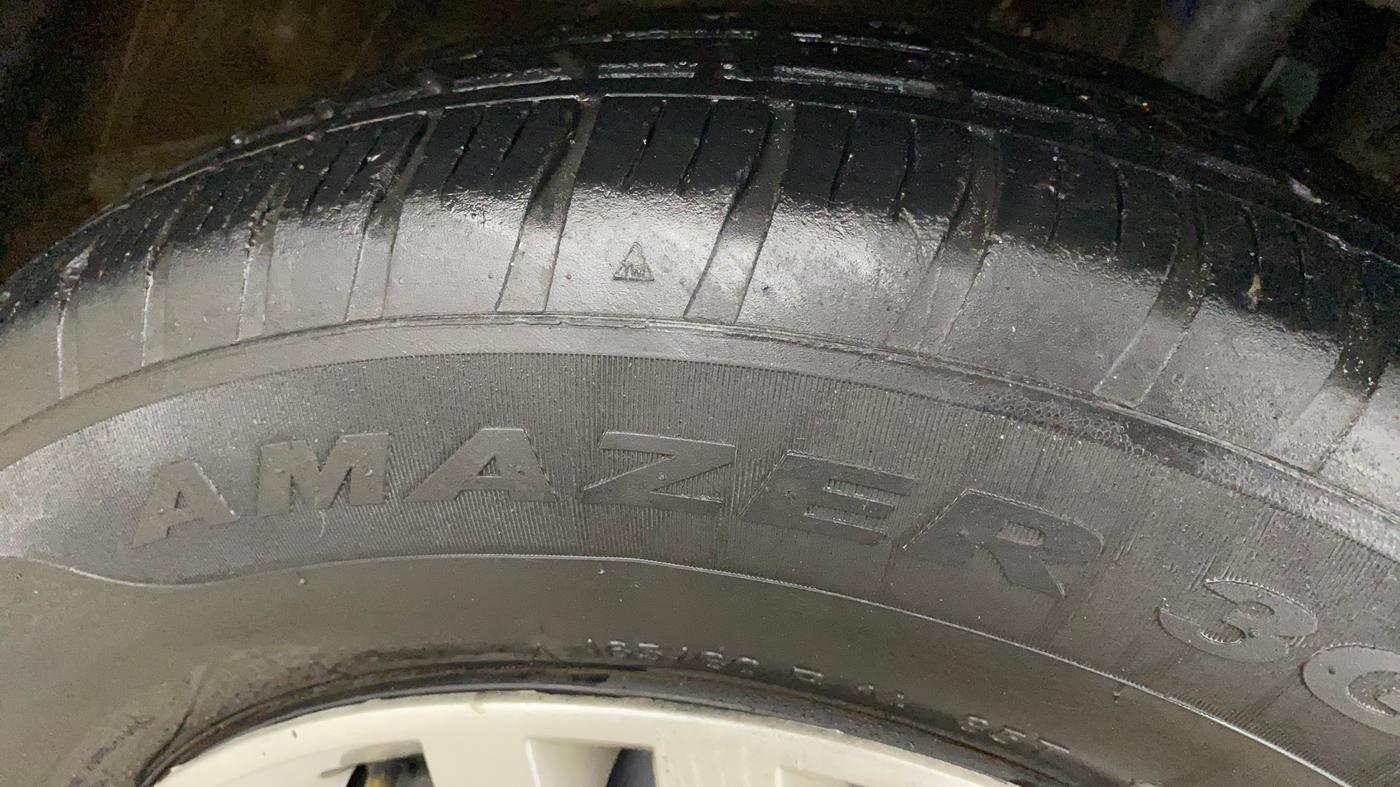 2019 Maruti Swift VXI, Petrol, Manual, 51,959 km, Right Front Tyre Tread
