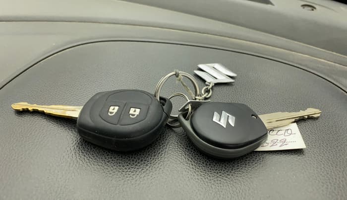 2019 Maruti Swift VXI, Petrol, Manual, 51,959 km, Key Close Up