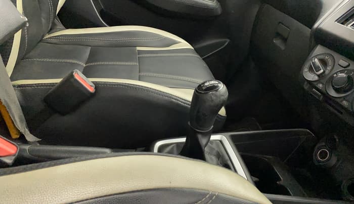 2019 Maruti Swift VXI, Petrol, Manual, 51,959 km, Gear Lever