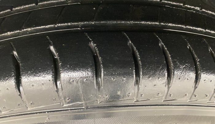 2019 Hyundai NEW SANTRO ERA EXECUTIVE, Petrol, Manual, 14,205 km, Left Front Tyre Tread