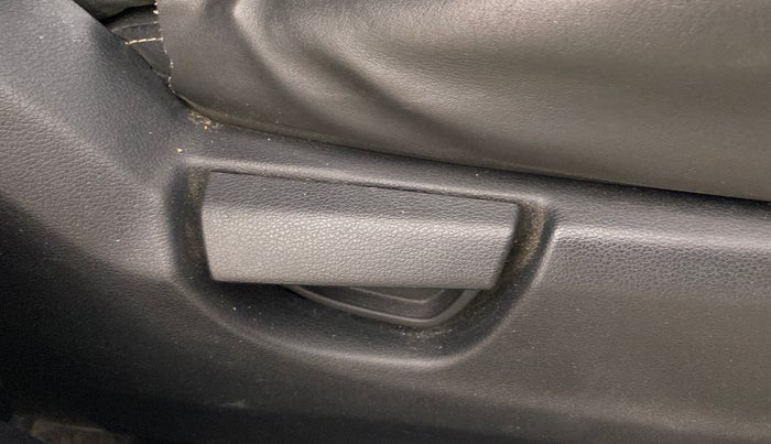 2019 Hyundai NEW SANTRO ERA EXECUTIVE, Petrol, Manual, 14,205 km, Driver Side Adjustment Panel