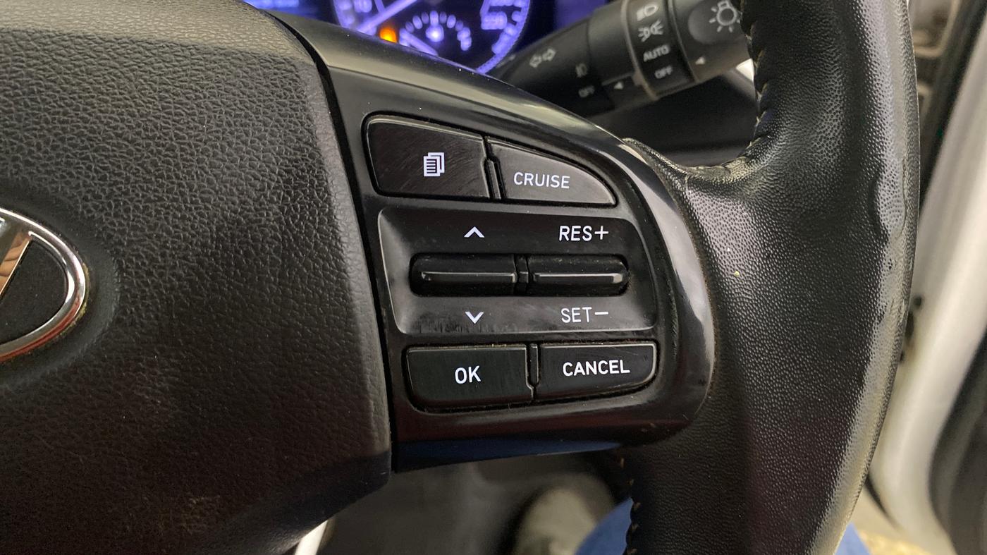2019 Hyundai VENUE SX(O) 1.4 CRDI, Diesel, Manual, 1,25,367 km, Adaptive Cruise Control