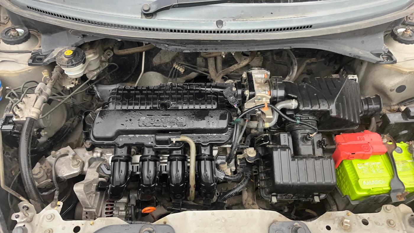 2015 Honda Amaze 1.2L I-VTEC VX AT, Petrol, Automatic, 69,941 km, Engine View