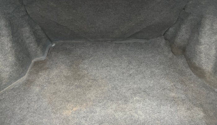 2015 Honda Amaze 1.2L I-VTEC VX AT, Petrol, Automatic, 69,722 km, Boot Inside