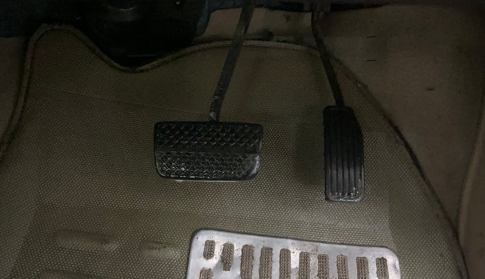 2015 Honda Amaze 1.2L I-VTEC VX AT, Petrol, Automatic, 69,722 km, Pedals