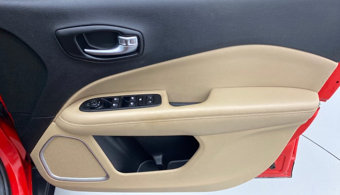 2018 Jeep Compass 2.0 LONGITUDE (O), Diesel, Manual, 51,224 km, Driver Side Door Panels Control