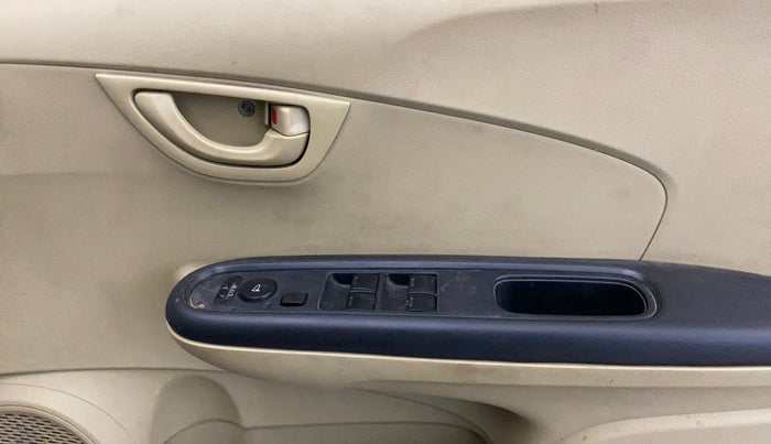 2017 Honda Amaze 1.2L I-VTEC S, Petrol, Manual, 41,403 km, Driver Side Door Panels Control