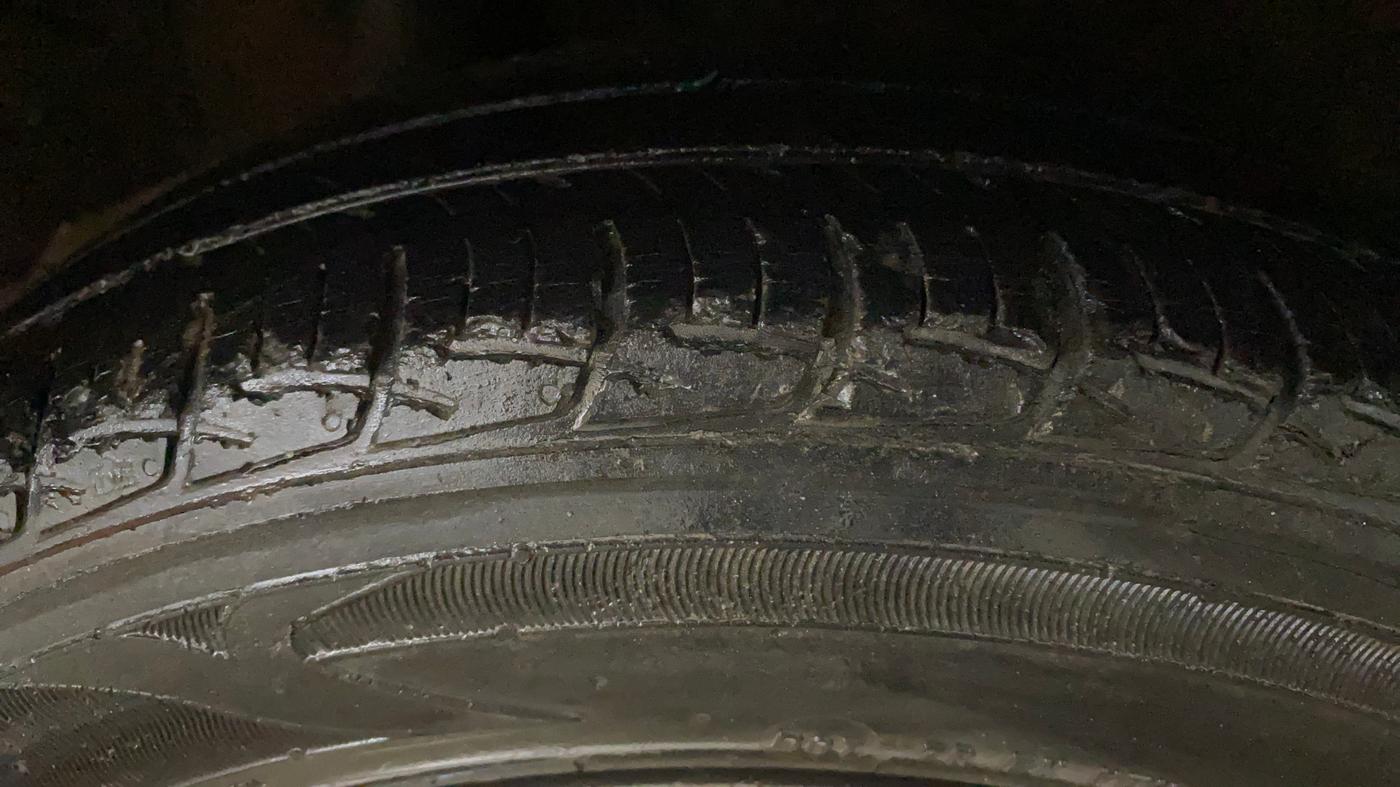 2017 Honda Amaze 1.2L I-VTEC S, Petrol, Manual, 41,461 km, Right Rear Tyre Tread
