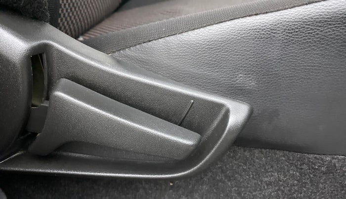 2022 Maruti S PRESSO VXI+, Petrol, Manual, 12,963 km, Driver Side Adjustment Panel