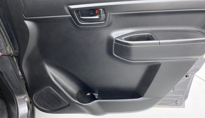 2022 Maruti S PRESSO VXI+, Petrol, Manual, 12,963 km, Driver Side Door Panels Control