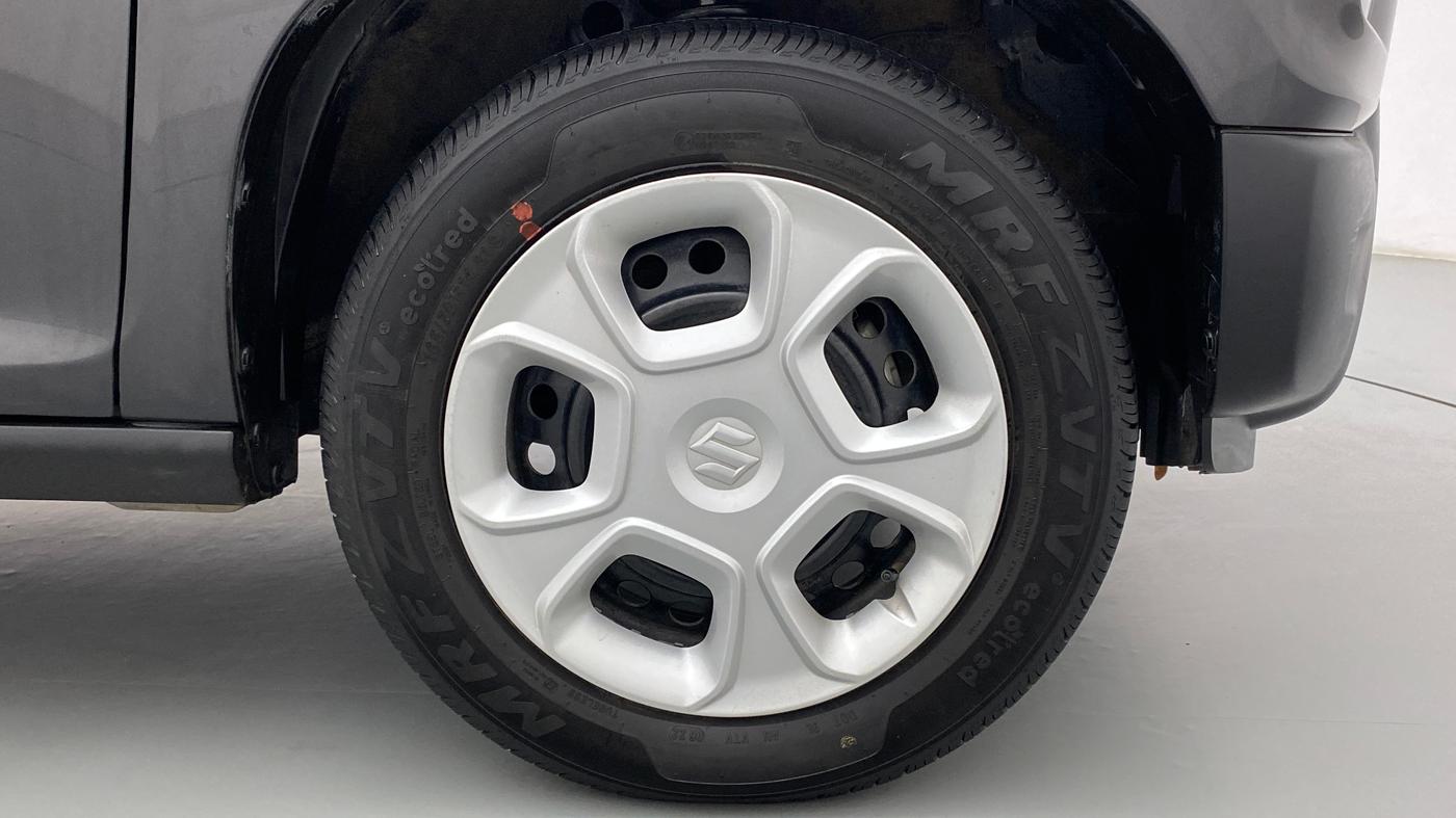 2022 Maruti S PRESSO VXI+, Petrol, Manual, 12,963 km, Right Front Wheel