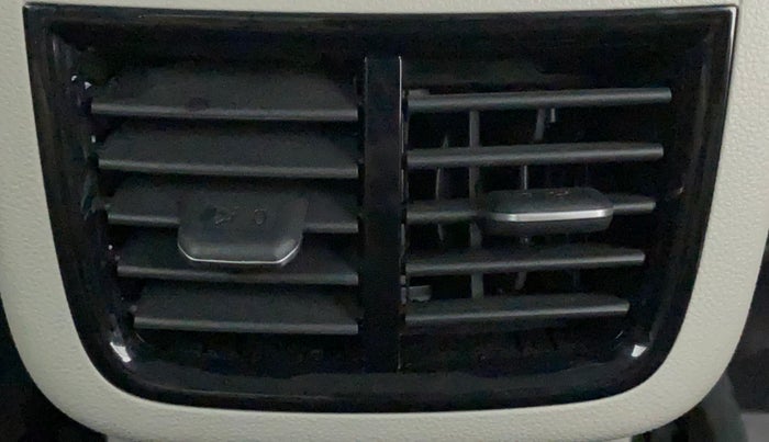 2022 Volkswagen TAIGUN GT PLUS 1.5 TSI DSG, Petrol, Automatic, 1,728 km, Rear AC Vents